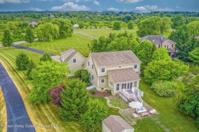 Lake Home ActiveUnderContr in Athens, New York