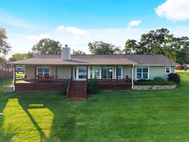 Outrageous Open Waterfront Views, Gorgeous Home on Almost 2 Acres - photo 8