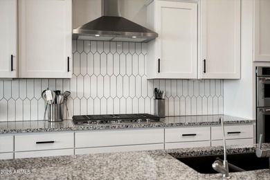 MUST SEE Endeavor model, located in the vibrant active adult