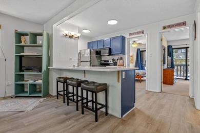 Location, Location, Location! This stylish second-floor - photo 13