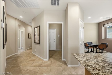 Exquisite Turnkey Retreat - Fully Furnished! This stunning - photo 23