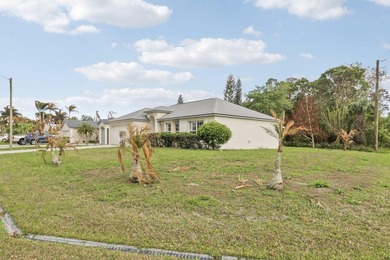 Beautiful 4-bedroom, 2-bath home located in the desirable - photo 25
