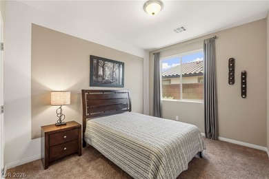 Exquisite Turnkey Retreat - Fully Furnished! This stunning - photo 29
