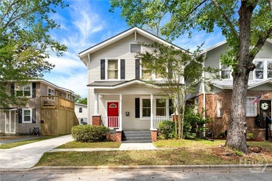 BACK ON THE MARKET THROUGH NO FAULT OF THE SELLER! Amazing home - photo 2