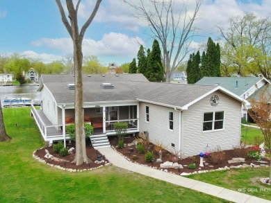 Lake Home For Sale in Mchenry, Illinois