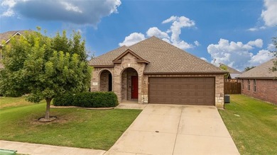 Lake Ray Roberts Home For Sale in Sanger Texas