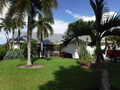 (private lake, pond, creek) Home For Sale in Bokeelia Florida