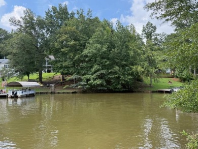 Lake Lot For Sale in Eatonton, Georgia