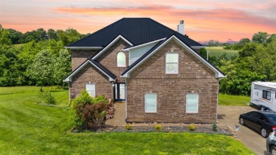 Lake Home For Sale in Glasgow, Kentucky