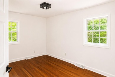 Welcome to 3354 Mountain Brook Avenue in North Charleston! This - photo 11