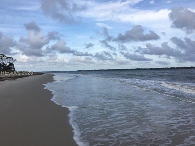 Ocean front setting with beautiful views! Melrose has been - photo 2