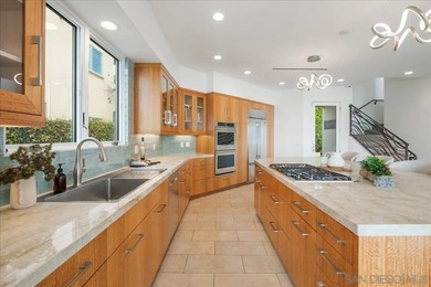 Welcome to your DREAM HOME on Riviera Drive, perfectly - photo 14
