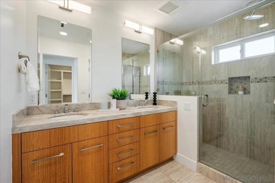 Welcome to your DREAM HOME on Riviera Drive, perfectly - photo 28