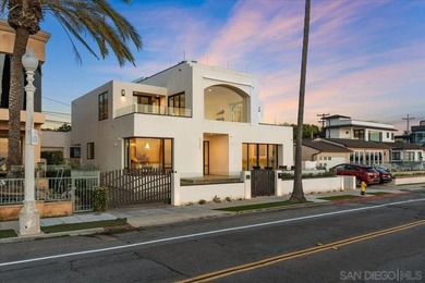 Welcome to your DREAM HOME on Riviera Drive, perfectly - photo 49