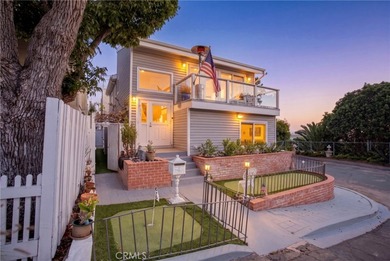 Perched high on a corner lot in Manhattan Beach's desirable Sand - photo 2