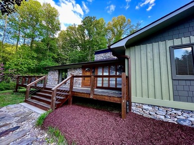 Lake Santeetlah Home For Sale in Robbinsville North Carolina