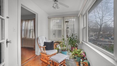 Welcome home! Discover the perfect Blend of space, comfort, and - photo 3