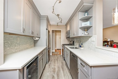 Come and live the beach life. This Junior 4 corner unit offers - photo 11