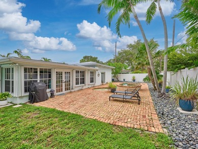 Welcome to your charming and bright Royal Oak Hills home in Boca - photo 12