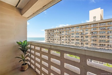 Come and live the beach life. This Junior 4 corner unit offers - photo 14