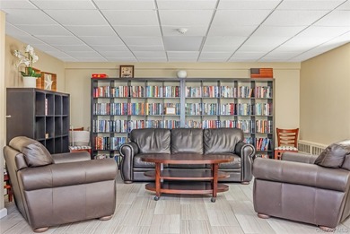 Come and live the beach life. This Junior 4 corner unit offers - photo 17