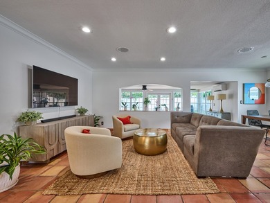 Welcome to your charming and bright Royal Oak Hills home in Boca - photo 18