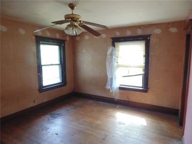 This 4 Bedroom, 2 Bath Colonial was built in 1890. It is being - photo 21