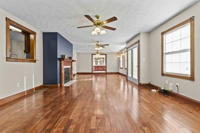 Priced below appraisal, Motivated Seller! This home could easily - photo 23