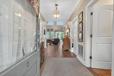 Beautiful big house on a beautiful large lot in a great area on - photo 4