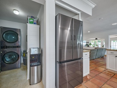 Welcome to your charming and bright Royal Oak Hills home in Boca - photo 25