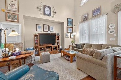 Beautiful big house on a beautiful large lot in a great area on - photo 7