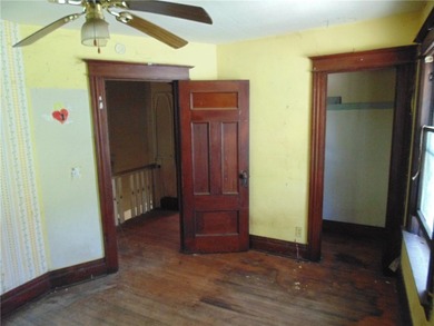 This 4 Bedroom, 2 Bath Colonial was built in 1890. It is being - photo 30