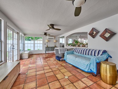 Welcome to your charming and bright Royal Oak Hills home in Boca - photo 31