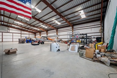 360 Acre Productive Cattle Ranch with large lodge and airplane - photo 34