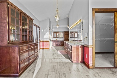 Priced below appraisal, Motivated Seller! This home could easily - photo 42