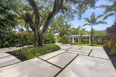 Experience effortless coastal luxury in this one-of-a-kind - photo 5