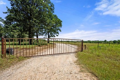 360 Acre Productive Cattle Ranch with large lodge and airplane - photo 48