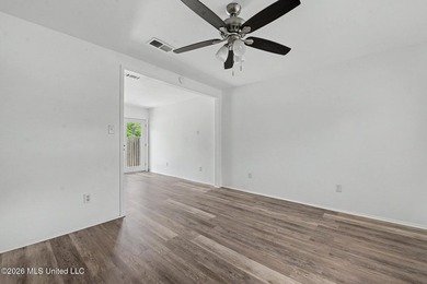 Duplex on 3+ Acres | Multifamily Zoned | No HOA | Near Seabee - photo 2
