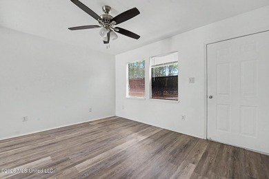 Duplex on 3+ Acres | Multifamily Zoned | No HOA | Near Seabee - photo 3