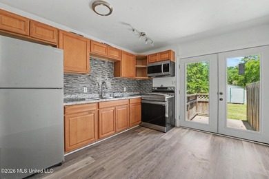 Duplex on 3+ Acres | Multifamily Zoned | No HOA | Near Seabee - photo 5