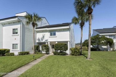 (private lake, pond, creek) Condo For Sale in Ponte Vedra Beach Florida