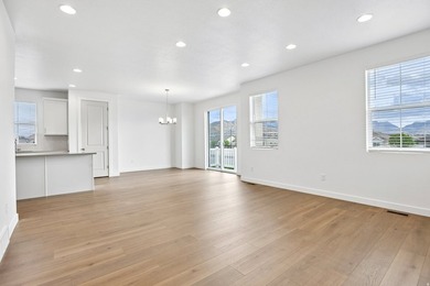New rambler by Ivory Homes located in Holbrook Farms in Lehi - photo 2