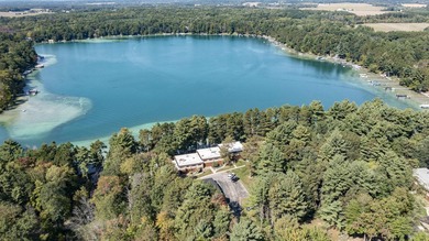 Dream location on the Waupaca Chain O' Lakes! Renovated Wingspan - photo 15