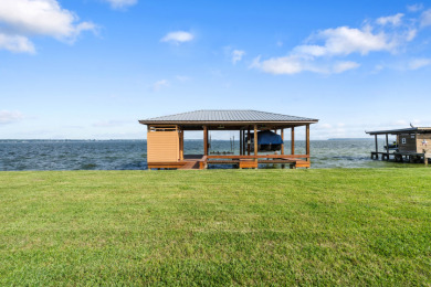 Outrageous Open Waterfront Views, Gorgeous Home on Almost 2 Acres - photo 4