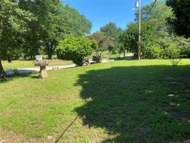 CHARMING HOME JUST MOMENTS AWAY FROM LAKE EUFAULA! It's located - photo 43