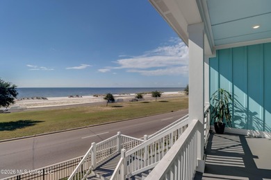TRUE GULF-FRONT HOME | PANORAMIC WATER VIEWS | LOW-MAINTENANCE - photo 4