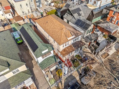 Charming semi-detached home nestled in the heart of East - photo 14