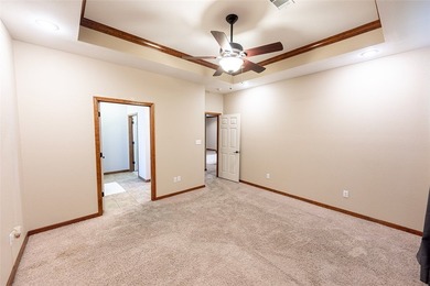 ***$10,000 SELLER ALLOWANCE!*** Use it toward closing costs - photo 8
