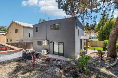 Rare opportunity to own a fully remodeled property in the heart - photo 33