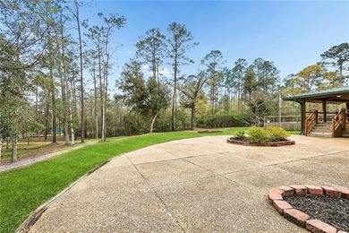 New Price! NO FLOODING AT THIS LOVELY ESTATE. Your dream of - photo 6